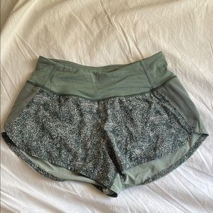 Outdoor Voices Heathered Green Athletic Shorts - XS